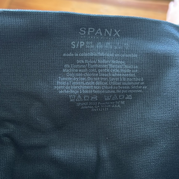 Spanx Look at Me Now Seamless Leggings - Picture 3 of 3